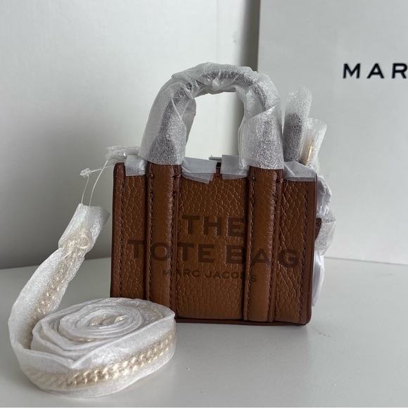 New Marc Jacobs Nano Tote Crossbody Bag - Picture 3 of 10